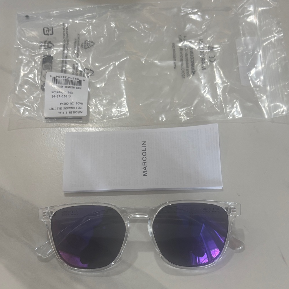 New Kenneth Cole Reaction sunglasses